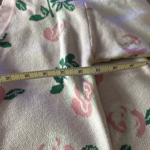 NWT Willlow & Wind Pink valentine’s Day Rose Cardigan - Picture 7 of 8